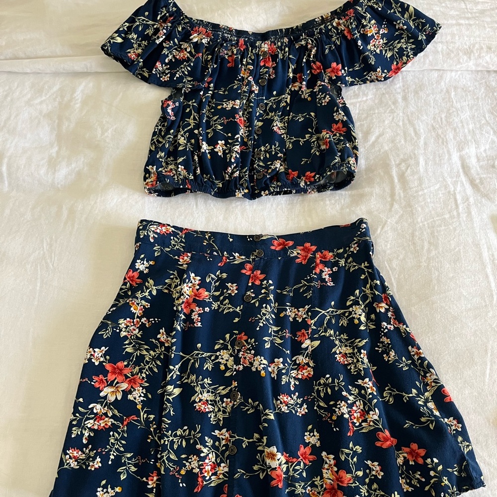 2 piece off the shoulder skirt set